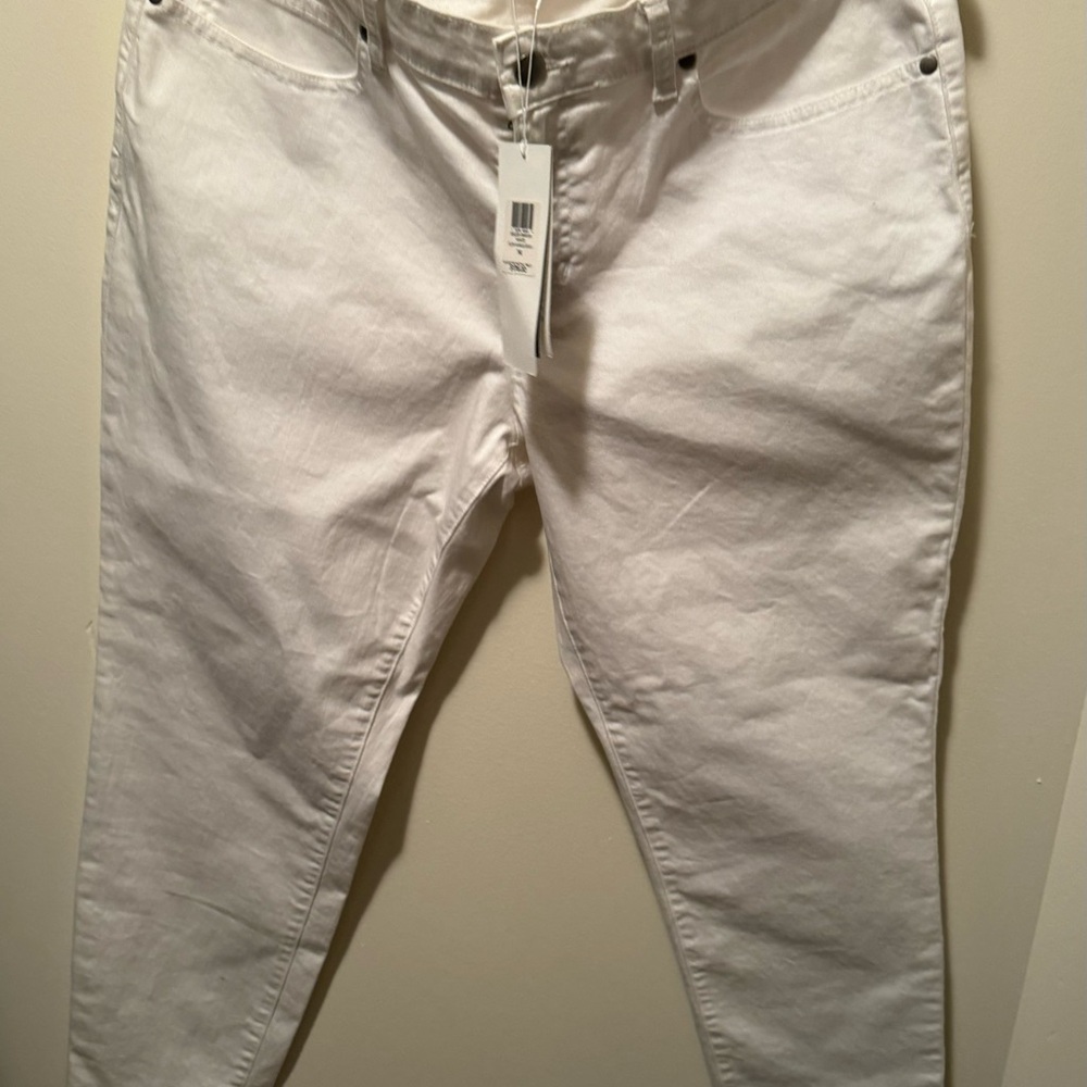 White Slim Ankle Jean ( EILEEN FISHER)
